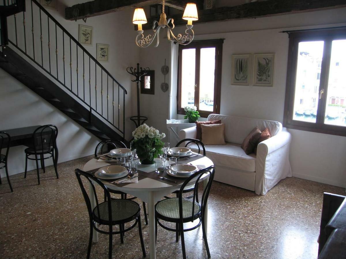 Loft Overlooking The Grand Canal Venice Exterior photo